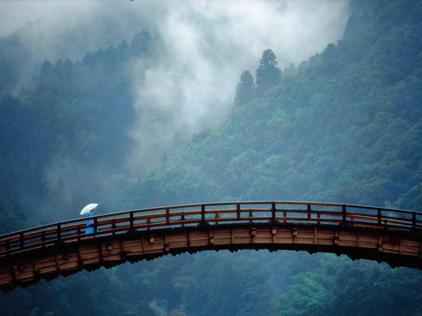 早安心语：回忆是桥，通向寂寞的牢