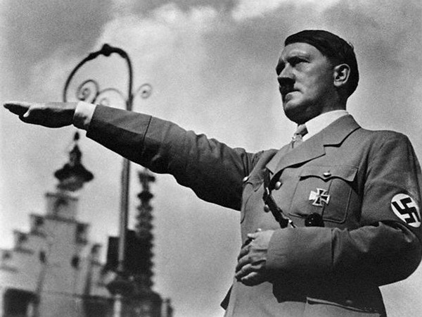 希特勒是怎样让德国迅速富强的